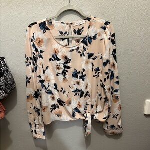 Socialite Floral Blouse in Cream and Blue